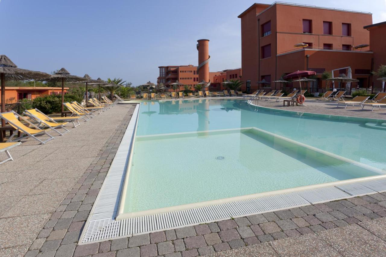 Toscana Sport Resort Calambrone Εξωτερικό φωτογραφία
