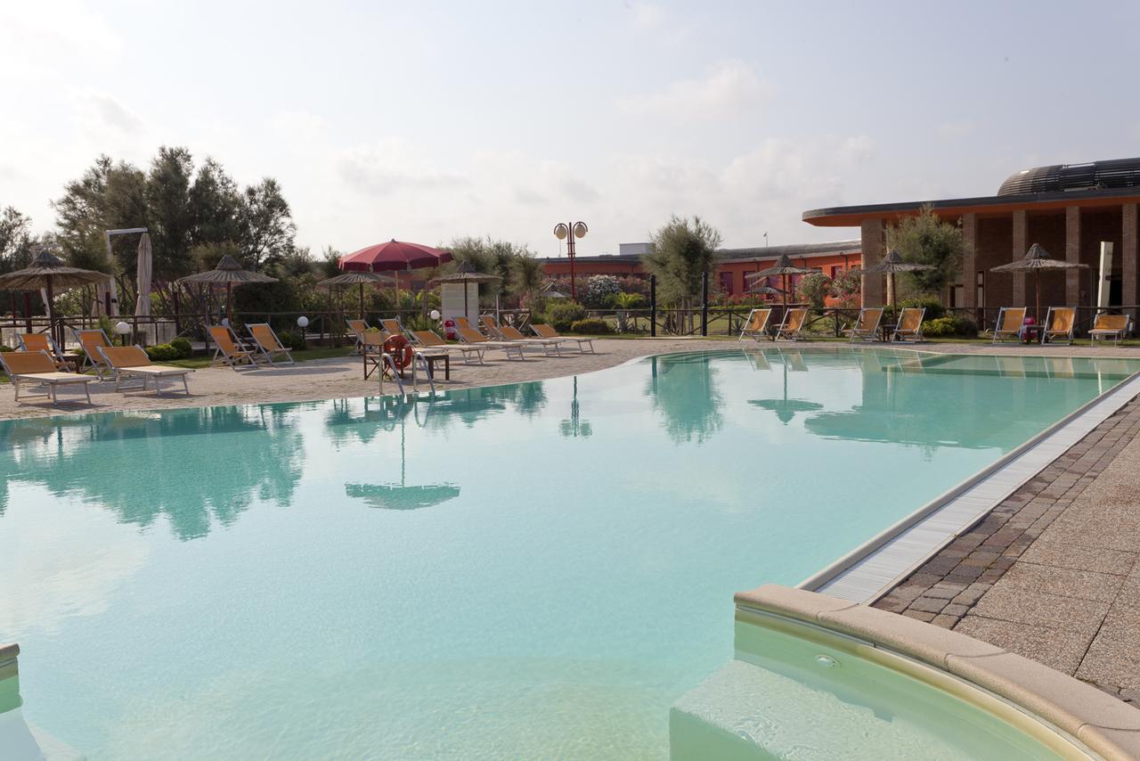 Toscana Sport Resort Calambrone Εξωτερικό φωτογραφία