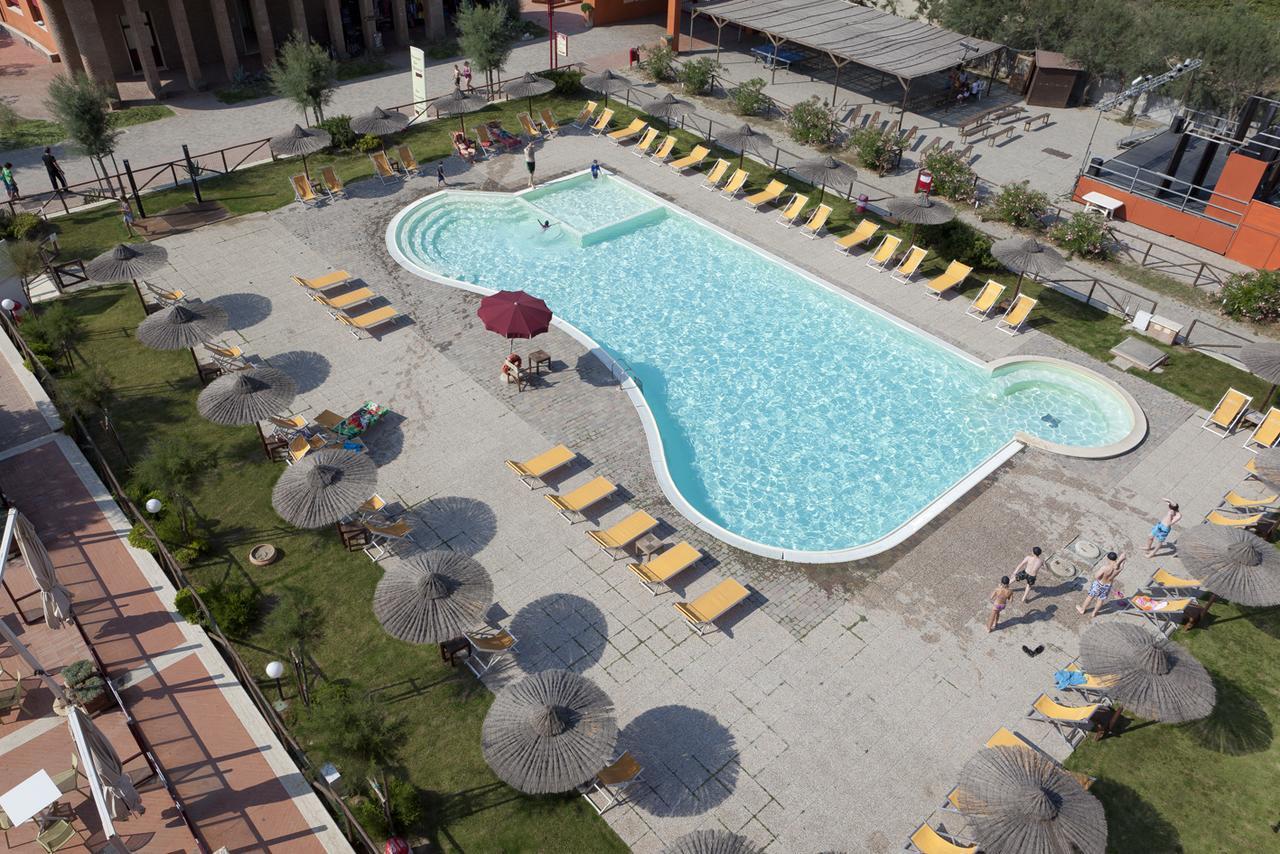 Toscana Sport Resort Calambrone Εξωτερικό φωτογραφία